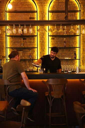 Food & Drinks 4, Özen Hotel, Merkez