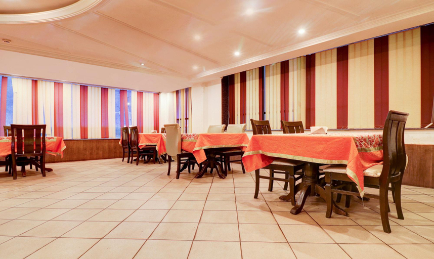 Food & Drinks 4, Treebo Trend Calista, Dehradun