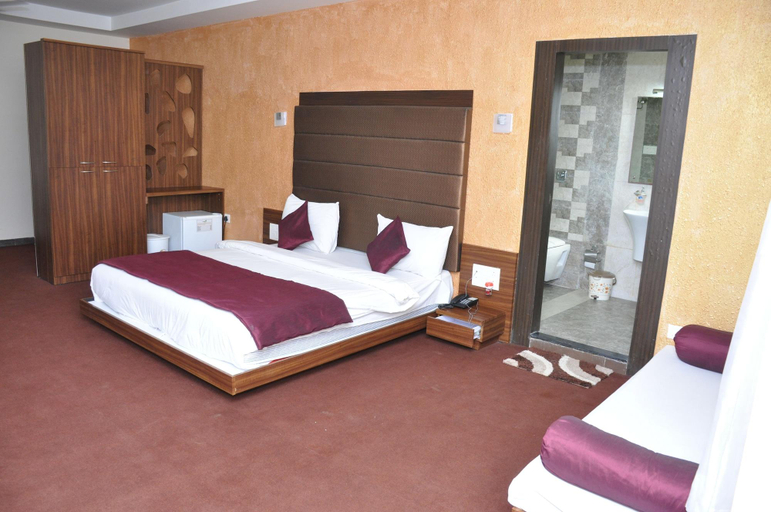 Bedroom 3, Goverdhan Greens Resort Dwarka, Devbhumi Dwarka