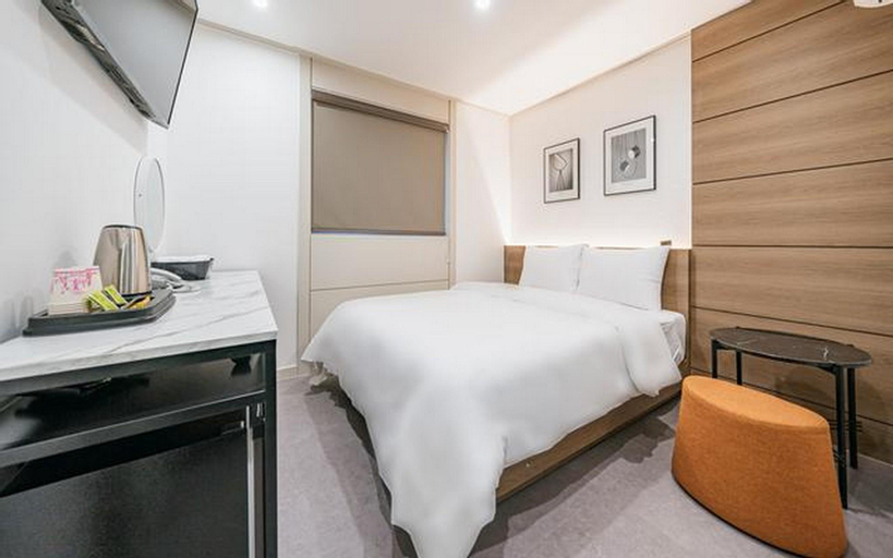 Bedroom 17