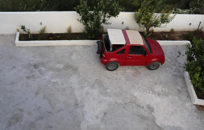 Others 4, Fiosal Apartments 2, Thessaly