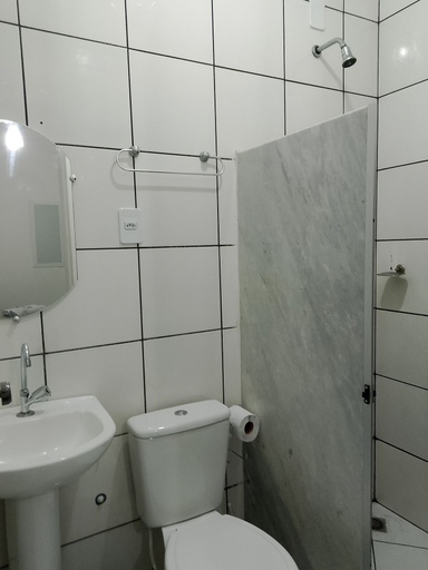 Bathroom 4, Hotel Aconchegante, Jequié
