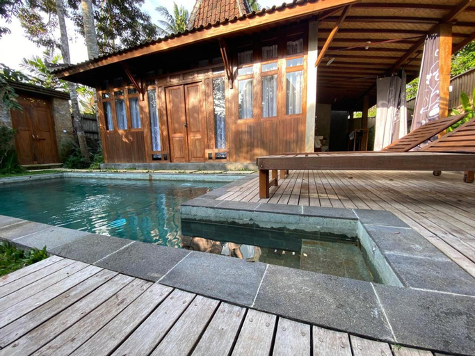 Swimming Pool 9