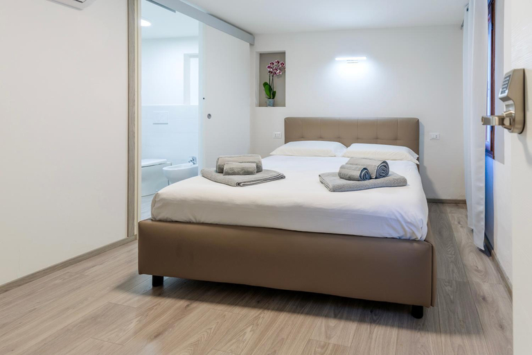 Bedroom 18