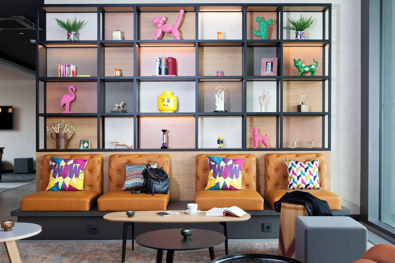 Public Area, Moxy Vienna City East, Wien