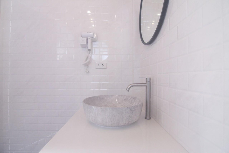 Bathroom 20