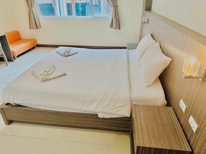 Bedroom 14