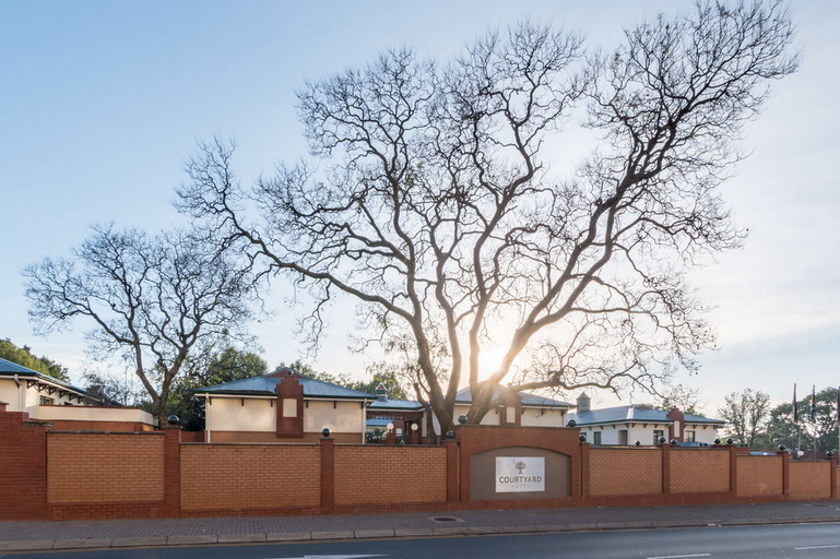 2, Courtyard Hotel Rosebank, City of Johannesburg