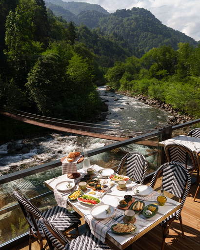 Food & Drinks, Elwood Hotel, Çamlıhemşin