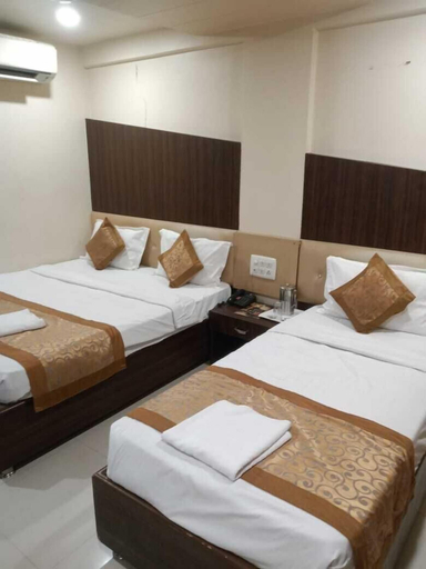 Bedroom 3, Hotel Asian Inn, Nagpur