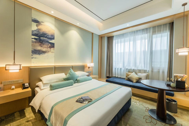 Bedroom 2, Century Runhua Hotel, Jinan