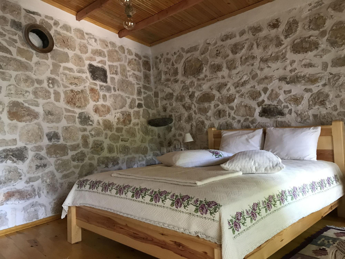 Bedroom 3, Saklı Konak, Karaburun