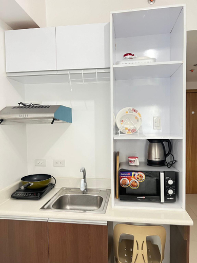Dining Room 10