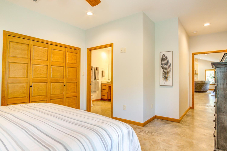 Bedroom 2, Roadrunner Canyon Ranch, Real