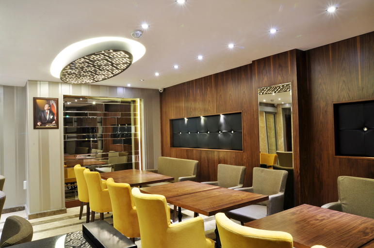Others 4, Avin Hotel Konak, Konak