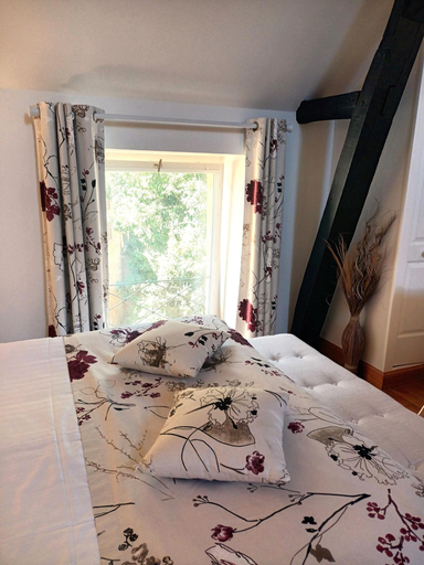 Bedroom 3, La Villa Des Consuls, Dordogne