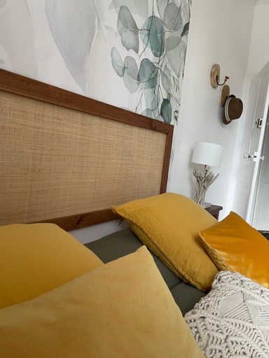 Bedroom 2, Les Hirondelles de la villa des roses, Mayenne