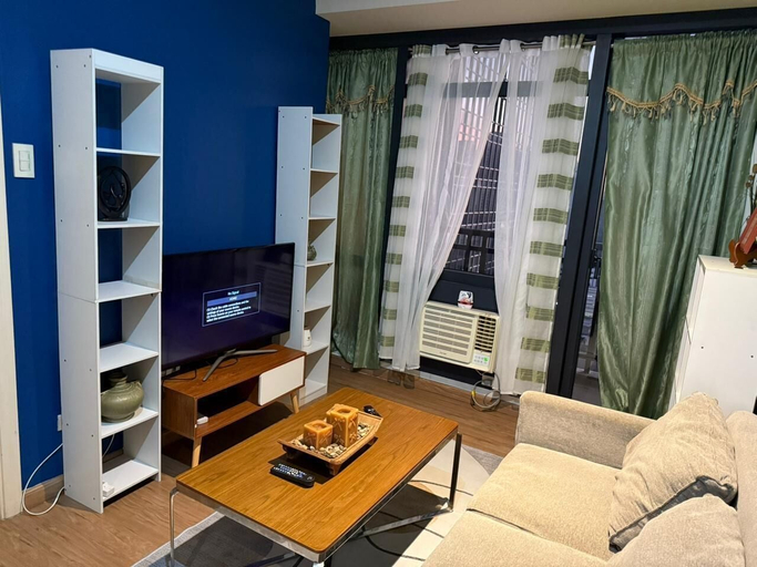 Others 4, One Bedroom with Balcony City view, Makati City