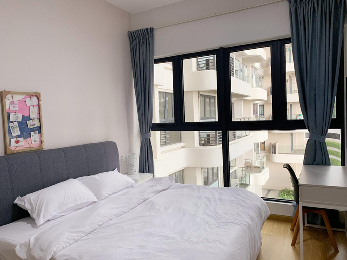 Bedroom 14