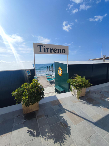 Exterior & Views 1, Hotel Tirreno, Savona