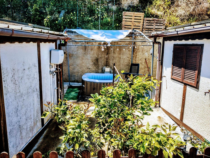 Others 4, Bungalow Sixdays 3, Imperia