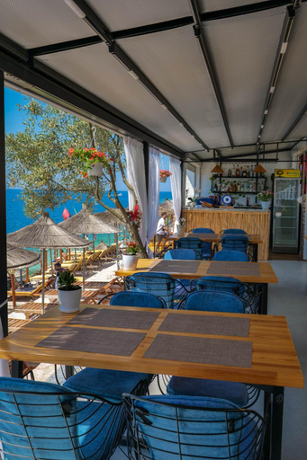 Food & Drinks 3, Fabeno Villa, Sarandës