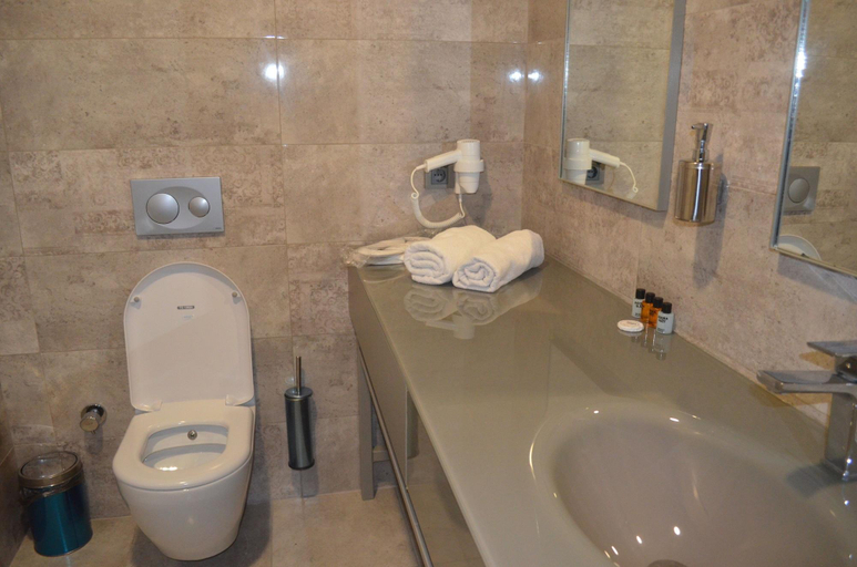 Bathroom 5, Agora Suites, Esenyurt