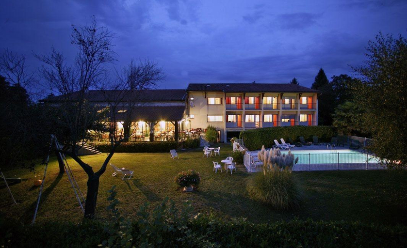 Exterior & Views 2, Horizon 117, Ariège