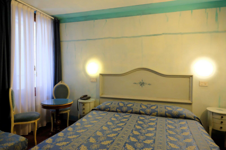 Bedroom 2, Hotel ai do Mori, Venezia