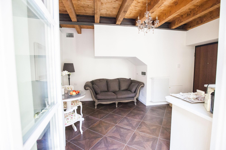 Bedroom 2, Alessia S Place, Como