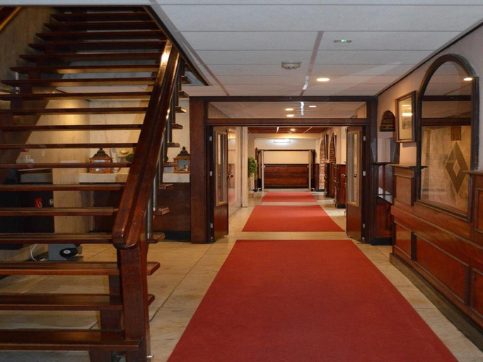 Public Area 2, Atlas Hotel Village, Brielle