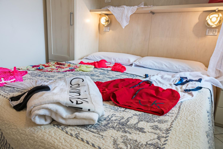 Bedroom 15