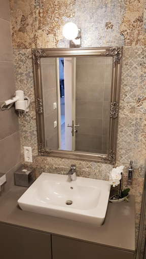 Bathroom 4, Aparthotel Cosy, Stuttgart