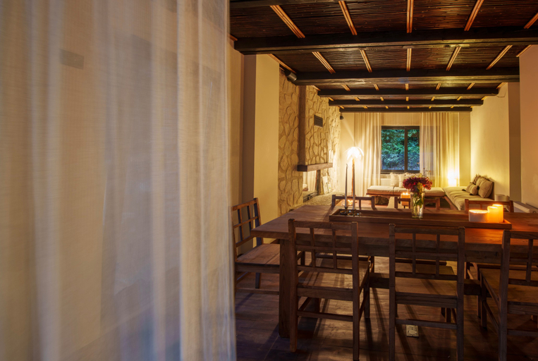 Public Area, Elwood Hotel, Çamlıhemşin