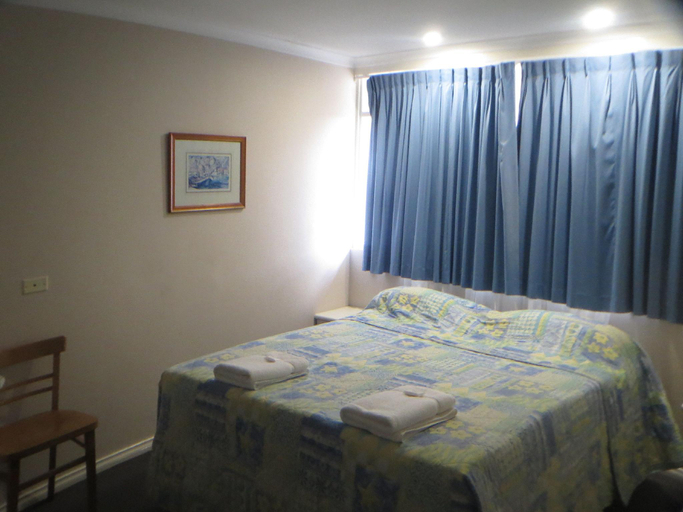 Bedroom 18
