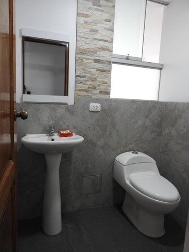 Bathroom 4, Mayte Apartment, Cusco