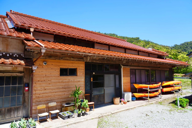 Others 3, guesthouse碧, Okinoshima