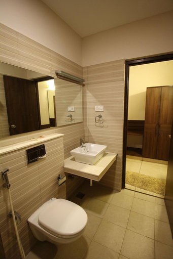 Bathroom 4, Hotel Venition Inn, Coimbatore