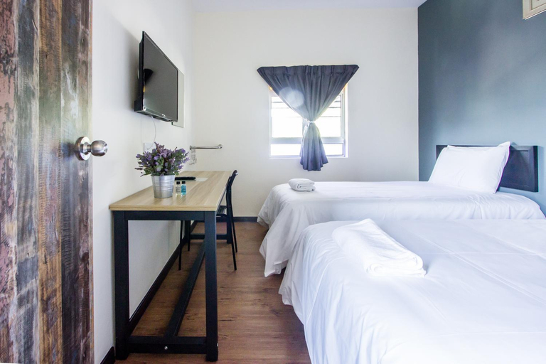 Bedroom 9