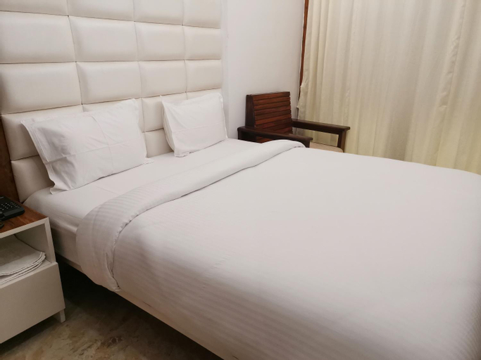 Bedroom 14