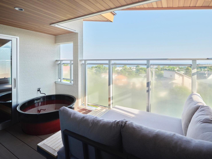 Others 3, Private Suite Izu Kogen, Itō