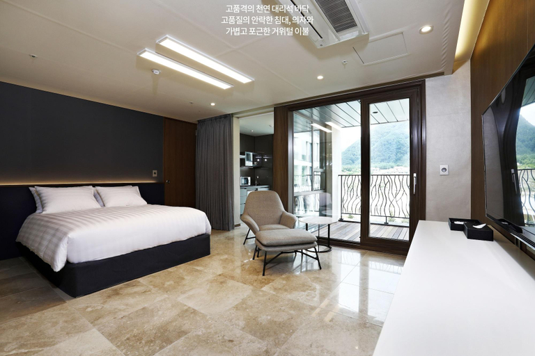 Bedroom 3, Pine Forest, Jeongseon
