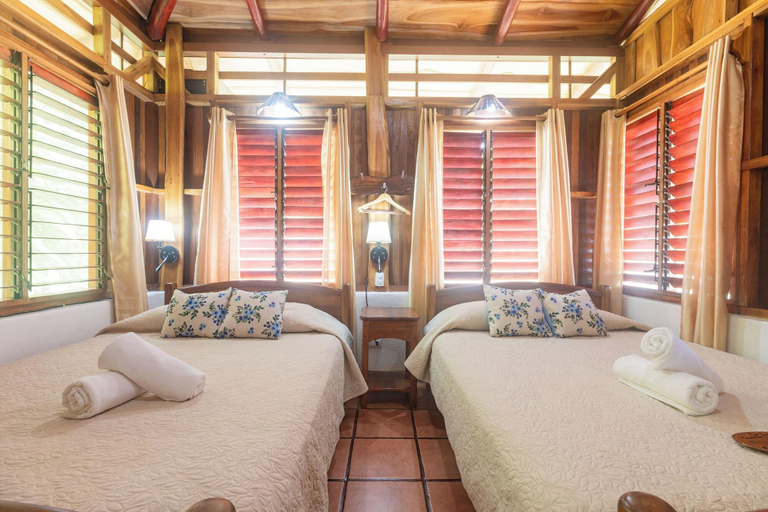 Bedroom 3, La Cusinga Lodge, Osa