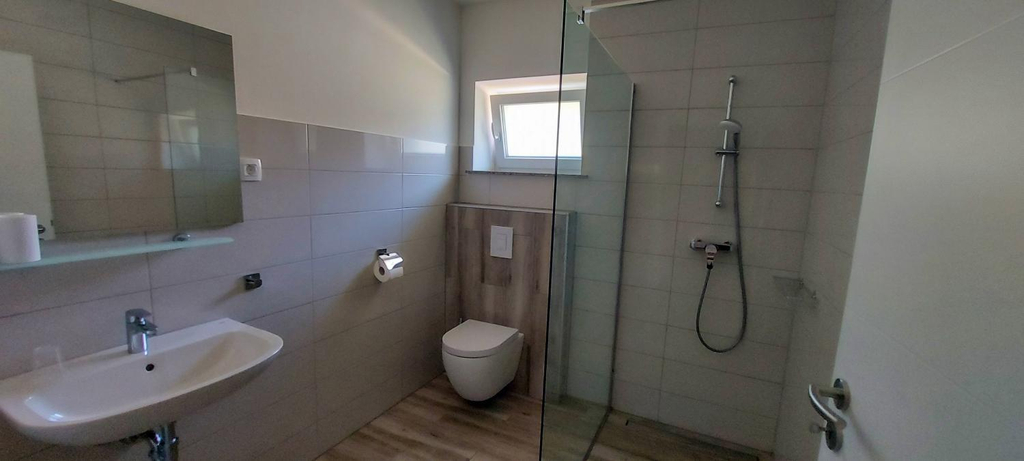 Others 5, HOSTEL Postaja, Ruše