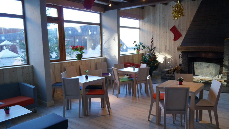Food & Drinks, Vacances Bleues Arc En Ciel Les Karellis, Savoie