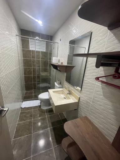 Bathroom 5, HOTEL BOUTIQUE LOS REYES, Acacías
