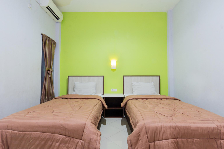 Bedroom 4, Zaen Hotel Syariah Solo, Solo