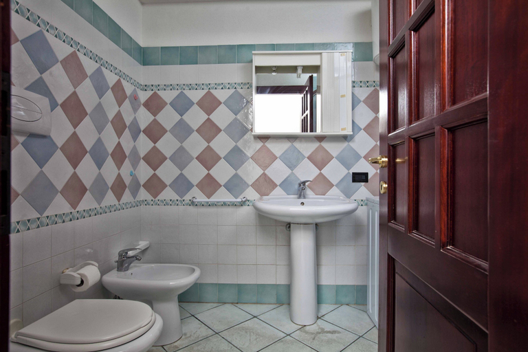 Bathroom, Residence L'oasi di Ottiolu, Nuoro