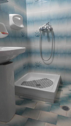 Bathroom, Hotel Elvira, Crete
