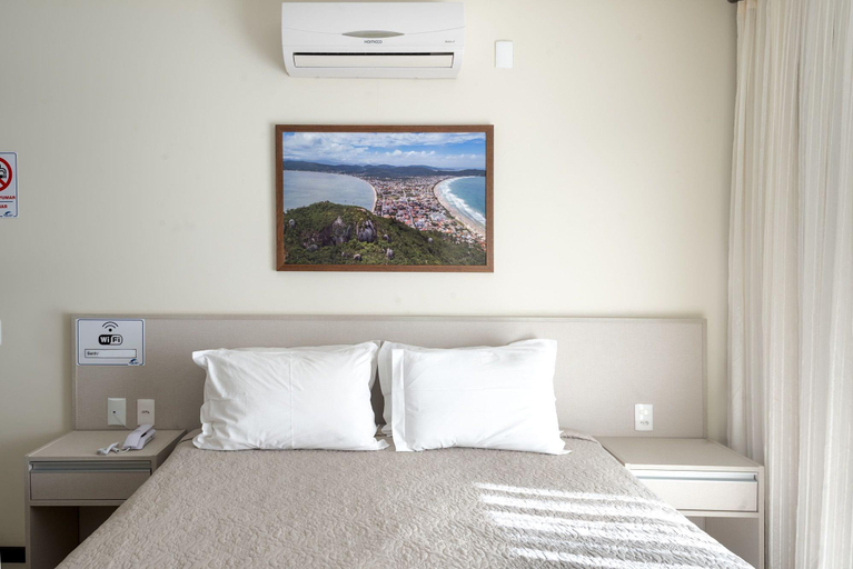 Bedroom 3, Residencial Onda Azul, Bombinhas